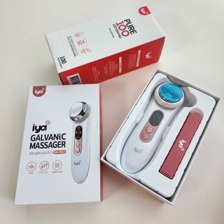 올인원 피부관리 이야 갈바닉 마사지기 — 5점을 준 리뷰어가 2023년 3월 올린 사용 사진