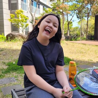 아르보노브라 아르보노 주니어 베이직 반팔 브라 티셔츠 — 5점을 준 리뷰어가 2022년 4월 올린 사용 사진