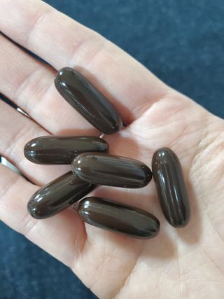 Swisse 스위스 고함량 프로폴리스 2,000mg 210정 — 5점을 준 리뷰어가 2021년 11월 올린 사용 사진