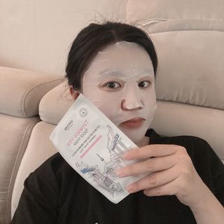 세뚜아(Cettua) [세뚜아] 타임리스 바이탈 페이셜 마스크팩  Cettua Timeless  Vital Mask 5매 — 1.5점을 준 리뷰어가 2024년 5월 올린 사용 사진