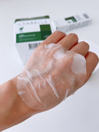 랑벨 랑바이오 블랙 시카 퀵 패드 100매 (3초 쿨링/3분 흡수, 블랙비 프로폴리스/시카 4종 함유, 대용량) — 5점을 준 리뷰어가 2022년 7월 올린 사용 사진