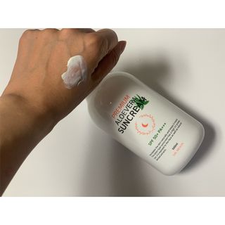[닥터문] 프리미엄 알로에베라 선크림 500ml — 4점을 준 리뷰어가 2022년 5월 올린 사용 사진