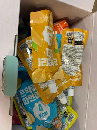 참앤들황토농원 10가지 맛, 입맛대로 스페셜하게~ 가볍게 한 포 땡! 곤약젤리 스페셜 패키지 130ml x 30포 — 4.5점을 준 리뷰어가 2022년 12월 올린 사용 사진
