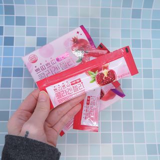 헬스업_쁘띠쁘띠석류콜라겐젤리_20g x 14포 — 5점을 준 리뷰어가 2021년 3월 올린 사용 사진