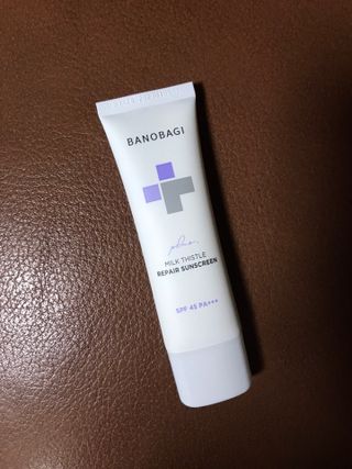 바노바기 코스메틱 바노바기 밀크씨슬 리페어 시카 선스크린 플러스 50ml — 5점을 준 리뷰어가 2023년 3월 올린 사용 사진