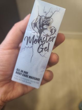 [바록스] 류현진 올인원 바디릴렉싱 몬스터겔 50ml — 5점을 준 리뷰어가 2021년 5월 올린 사용 사진