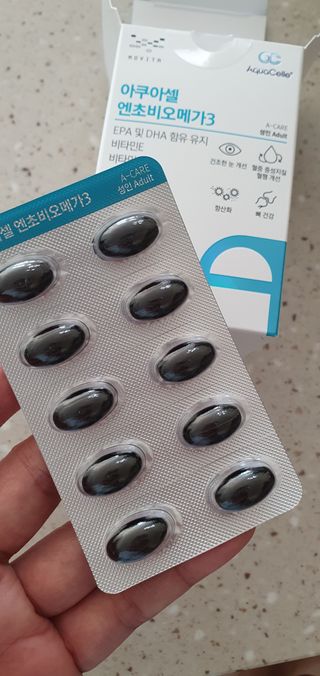 메디포스트 모비타 아쿠아셀 엔초비오메가3 60캡슐 — 5점을 준 리뷰어가 2022년 12월 올린 사용 사진