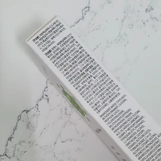 메타포레 12PM  카밍 선스크린 — 4.5점을 준 리뷰어가 2021년 8월 올린 사용 사진