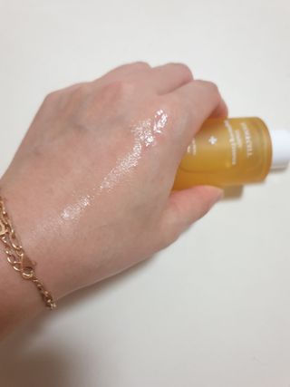 체르엠 스템앤셀 비타민 브라이트닝 에센스 30ml 1개 — 5점을 준 리뷰어가 2021년 10월 올린 사용 사진