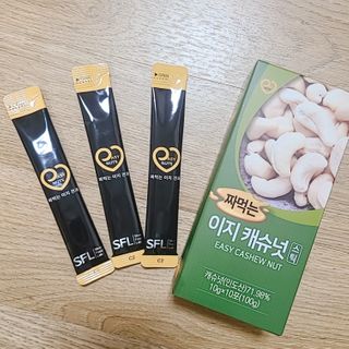 짜먹는 이지견과 짜먹는 이지아몬드, 짜먹는 이지허니피넛, 짜먹는 이지캐슈넛 각 10g X  10포 — 5점을 준 리뷰어가 2021년 2월 올린 사용 사진