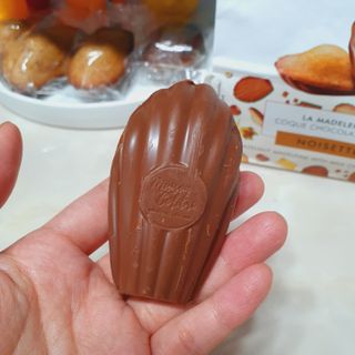[메종콜리브리] 프랑스 마들렌 메종콜리브리 헤이즐넛 마들렌 2팩 — 5점을 준 리뷰어가 2021년 10월 올린 사용 사진