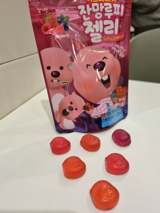 [팔도] 잔망루피젤리 믹스베리맛 42g 8개 — 5점을 준 리뷰어가 2022년 1월 올린 사용 사진