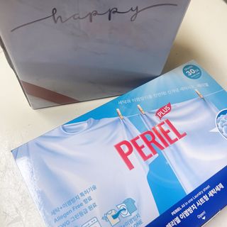 [쿠팡 구매평]페리엘 이염방지 시트세제 선물세트 1set 30매입x4개 — 5점을 준 리뷰어가 2025년 3월 올린 사용 사진