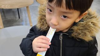 [이뮤니티플러스]우리아이 면역오키, 건강오키 _ 키즈오키 어린이홍삼 10포 1box — 4점을 준 리뷰어가 2022년 1월 올린 사용 사진