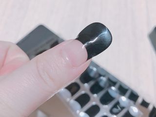 데싱디바 글레이즈 젤네일 스프링 프렌치 네일_5종 중 택 1 — 5점을 준 리뷰어가 2021년 9월 올린 사용 사진