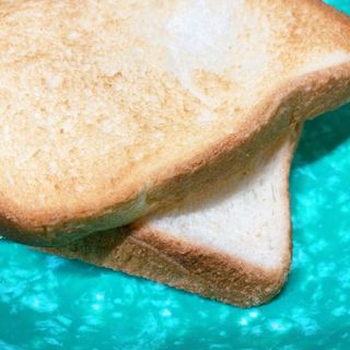 롯데제과 Vbread 포카치아식빵1개 + 미니식빵 1개 + 머핀 2개 세트 — 4점을 준 리뷰어가 2021년 9월 올린 사용 사진