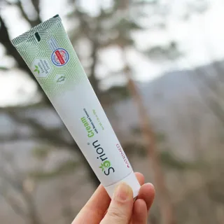 건선/아토/습진/민감성 피부 천연보습진정크림 소리온 크림 & 센시티브 크림 50g — 5점을 준 리뷰어가 2022년 3월 올린 사용 사진