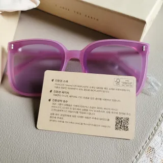아이엘이 22SS iLe 선글라스_타이디/림피오 — 5점을 준 리뷰어가 2022년 7월 올린 사용 사진
