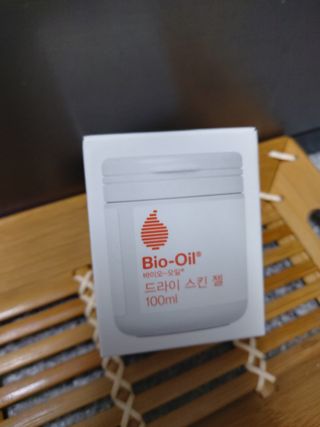 바이오오일 [바이오-오일] 드라이 스킨 젤 100ml — 5점을 준 리뷰어가 2021년 5월 올린 사용 사진