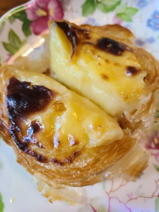 디앙뜨 포르투갈 에그타르트 오리지널 맛+패션후르츠 맛 중 택1 — 4점을 준 리뷰어가 2021년 7월 올린 사용 사진