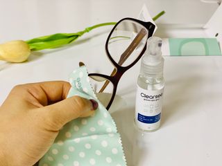 클리어씨 겨울 필수템 김서림방지 SET [안티포그 안경닦이 + 안경세정제 + 초극세사 패턴 클리너] — 5점을 준 리뷰어가 2022년 1월 올린 사용 사진