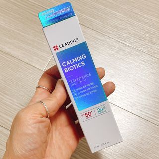 리더스코스메틱 리더스 카밍 바이오틱스 선 에센스 SPF 50+ PA++++ — 4.5점을 준 리뷰어가 2022년 5월 올린 사용 사진