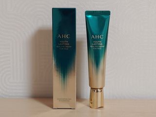 [NEW 탄력유턴 아이크림] AHC 유스 래스팅 리얼 아이크림 포 페이스 — 4점을 준 리뷰어가 2021년 2월 올린 사용 사진