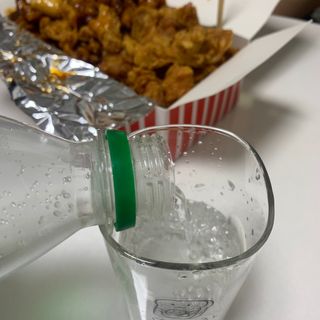 몽베스트 Montbest with Sparkling water Plain 20병 — 5점을 준 리뷰어가 2022년 7월 올린 사용 사진