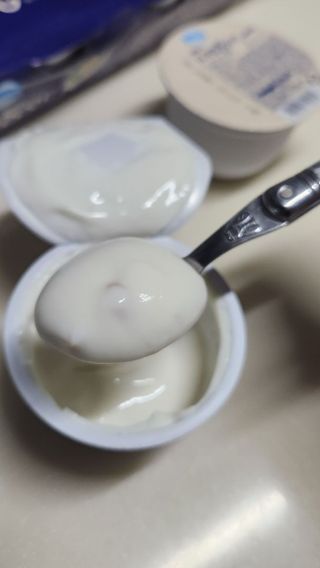 구매평★[2종 패키지]덴마크 요거밀 통오트 요거트(12,460원) — 5점을 준 리뷰어가 2025년 5월 올린 사용 사진