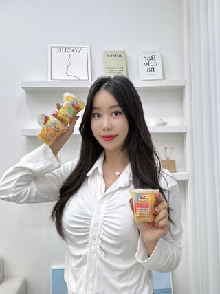 돌 MF[Dole] 파인애플컵/망고컵/복숭아컵 198g 6입X1박스 (맛 1가지 랜덤 발송) — 5점을 준 리뷰어가 2023년 6월 올린 사용 사진