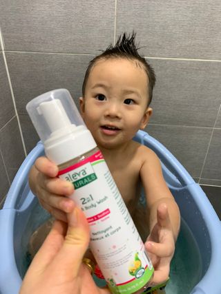알레바 내츄럴 2in1 헤어 바디워시 — 5점을 준 리뷰어가 2021년 2월 올린 사용 사진