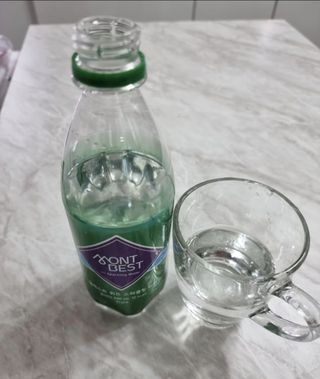 몽베스트 Montbest with Sparkling water Plain 20병 — 5점을 준 리뷰어가 2022년 6월 올린 사용 사진