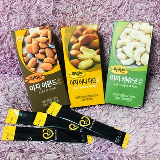 짜먹는 이지견과 짜먹는 이지아몬드, 짜먹는 이지허니피넛, 짜먹는 이지캐슈넛 각 10g X  10포 — 5점을 준 리뷰어가 2021년 1월 올린 사용 사진
