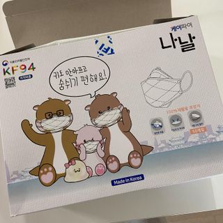 케이파이 나날마스크 [케이파이 나날] KF94 마스크 50매입 (개별포장) ,  여름에도 좋은 숨쉬기 편한 순수 국산 마스크 — 5점을 준 리뷰어가 2022년 7월 올린 사용 사진