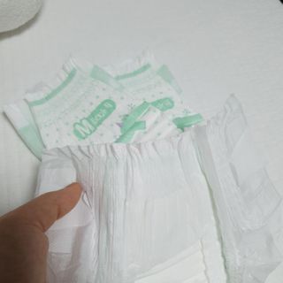 오브맘 밤 프리미엄 아기 기저귀 팬티형 밴드형 — 4.5점을 준 리뷰어가 2021년 1월 올린 사용 사진