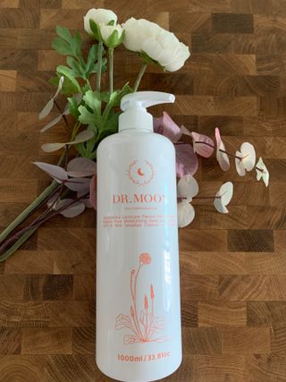 프리[닥터문] 유산균 락토케어 질경초 여성청결제 1000ml (젤타입) — 5점을 준 리뷰어가 2022년 7월 올린 사용 사진