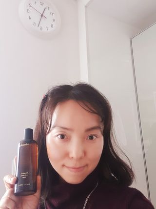 스킨큐어 산다화 비타민c 화이트닝 토너 150ml — 5점을 준 리뷰어가 2021년 12월 올린 사용 사진