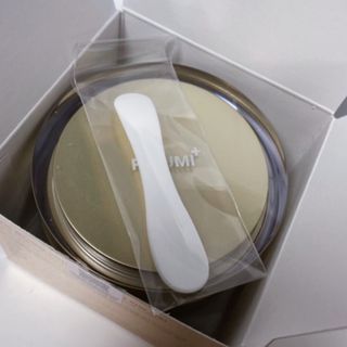 피부미 골드베릴 미라클페어 세레이징 퍼밍 크림 50ml — 5점을 준 리뷰어가 2021년 9월 올린 사용 사진