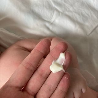 mom e 맘이 내추럴 베이비 케어 샴푸앤바스+로션 — 3점을 준 리뷰어가 2021년 1월 올린 사용 사진