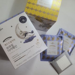 (주)쟈뎅 쟈뎅 클래스 핸드 드립 커피 10P 2종_디카페인 1종+랜덤 플레이버 1종 — 5점을 준 리뷰어가 2021년 4월 올린 사용 사진