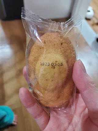 [메종콜리브리] 프랑스 마들렌 메종콜리브리 플레인 마들렌 2팩 — 5점을 준 리뷰어가 2022년 2월 올린 사용 사진