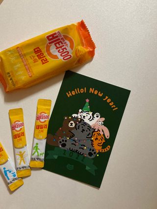 광동제약 [광동] 비타500데일리스틱 70포X2개 + 뚱랑이엽서 + 쇼핑백 증정 — 5점을 준 리뷰어가 2022년 1월 올린 사용 사진