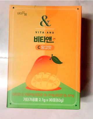 비타앤C 레몬맛, 망고맛 — 5점을 준 리뷰어가 2021년 4월 올린 사용 사진
