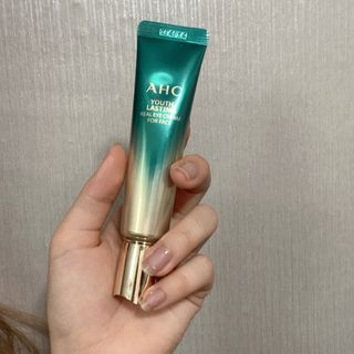 [NEW 탄력유턴 아이크림] AHC 유스 래스팅 리얼 아이크림 포 페이스 — 5점을 준 리뷰어가 2021년 3월 올린 사용 사진