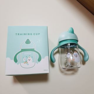 유비맘 트라이탄 코니빨대컵_컬러 랜덤 발송 — 5점을 준 리뷰어가 2021년 3월 올린 사용 사진