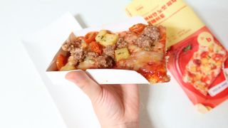 브라잇벨리 비건피자 [노밋피자알로하 & 노밋피자포테이토] 2가지맛 — 5점을 준 리뷰어가 2022년 7월 올린 사용 사진