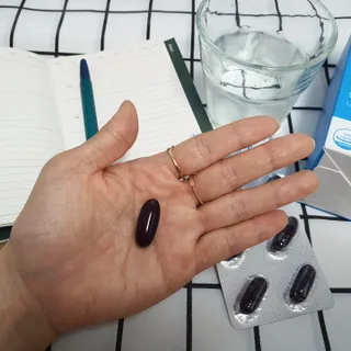 [몸엔용] 에버업 멀티비타민&미네랄, 눈건강 루테인 혈행건강 오메가3, 면역 프로바이오틱스 3종 택1 — 5점을 준 리뷰어가 2022년 4월 올린 사용 사진