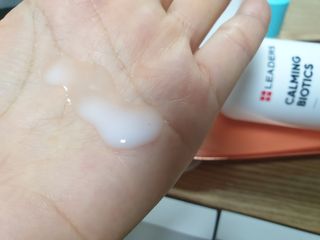 리더스코스메틱 리더스 카밍 바이오틱스 에센스 워터 — 5점을 준 리뷰어가 2021년 2월 올린 사용 사진