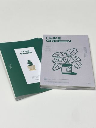 리훈 2024다이어리 아이라이크 모눈다이어리 — 5점을 준 리뷰어가 2023년 9월 올린 사용 사진