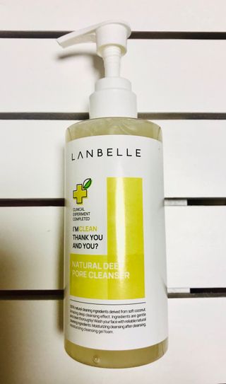 랑벨 내츄럴 딥 포어 클렌저 210ml (저자극 약산성 천연 클렌징 젤) — 5점을 준 리뷰어가 2022년 4월 올린 사용 사진